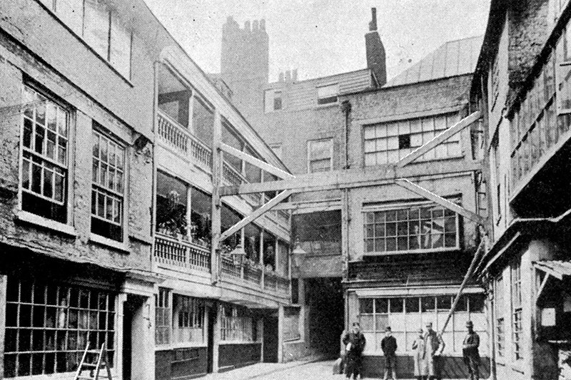 The Inn in 1889 (George Inn, Southwark)