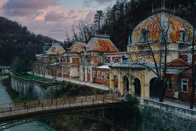 The Neptune Baths, Romania