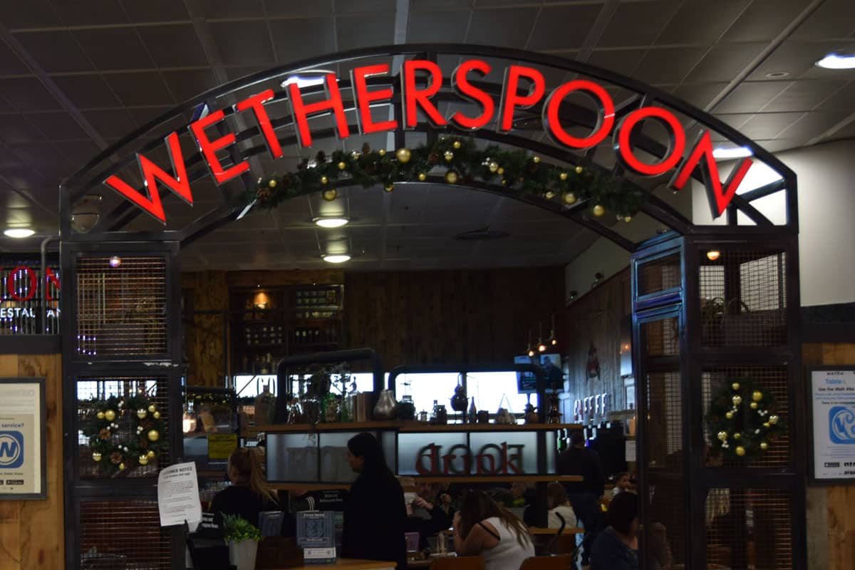 wetherspoons the game